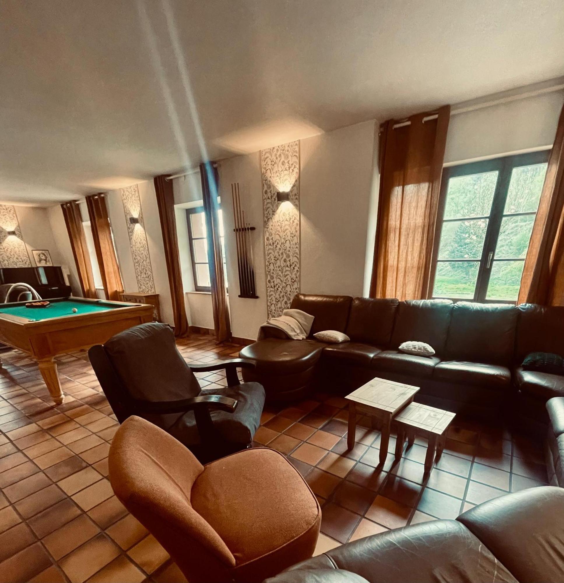 La Belle Charbonniere Otel La Grande Fosse Dış mekan fotoğraf